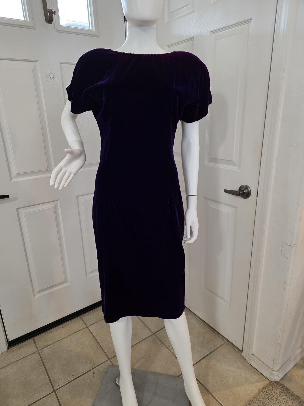Datiani Elegant Purple Velvet Sheath Dress - Women